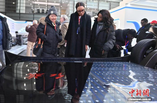 12��16���������L��������F(tu��n)�ɆT���Ї�һ�����^�������� �z